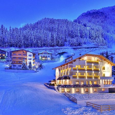 Hotel Palin Ischgl Bagian luar foto